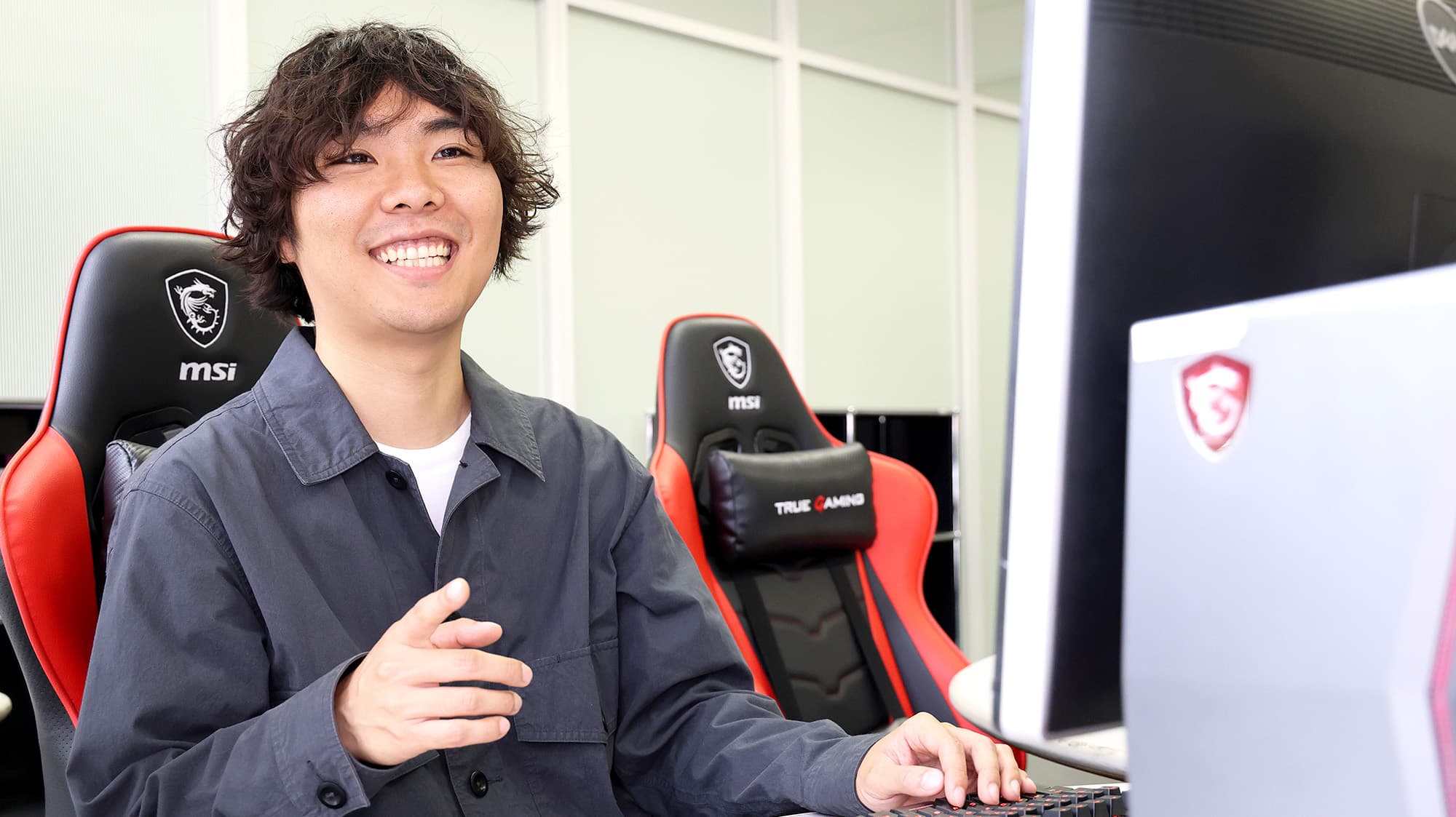 内定者インタビュー ゲーム学科 嶋﨑さん