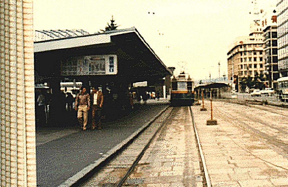京都駅前（西側乗り場）