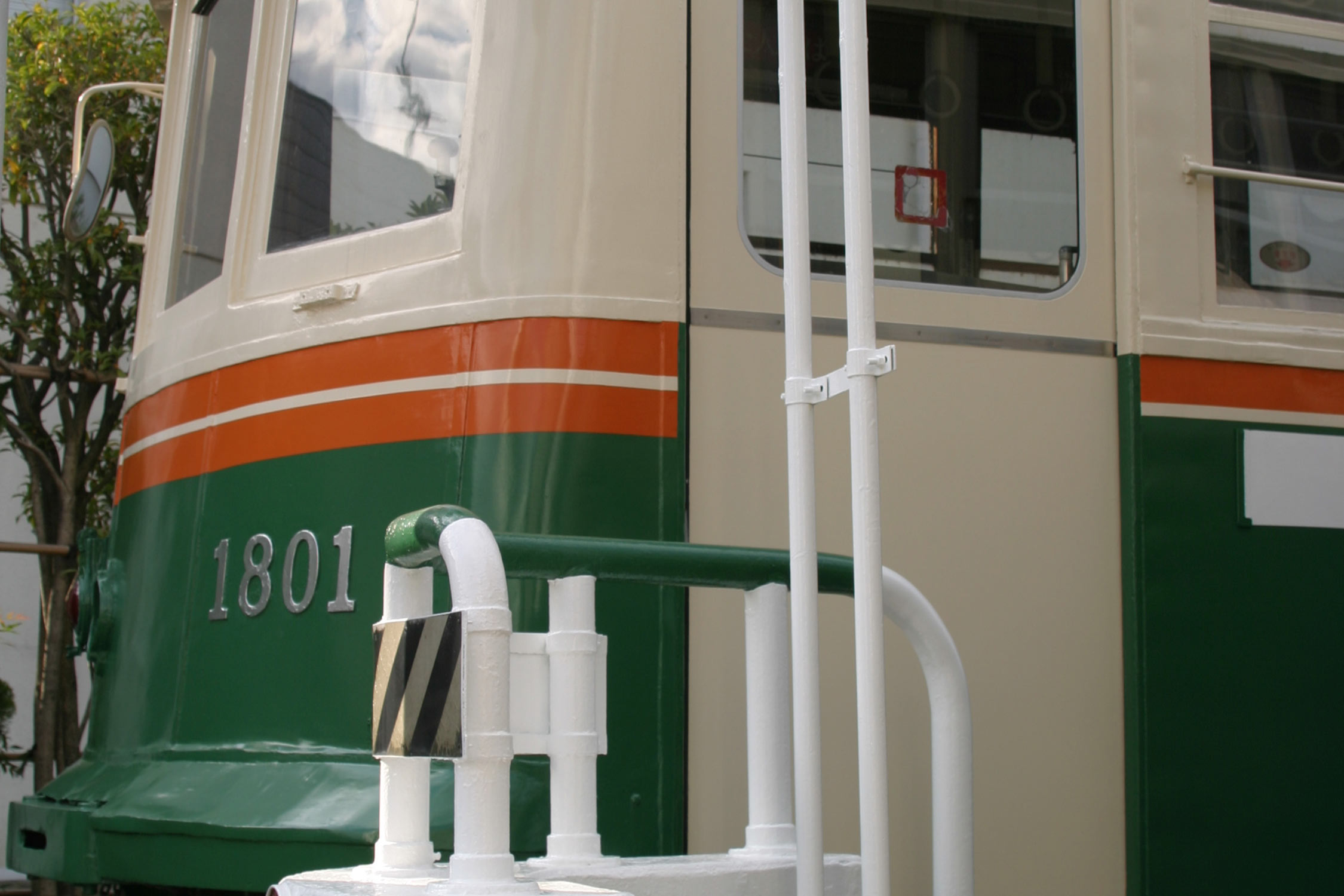 白河校設置京都市電車体