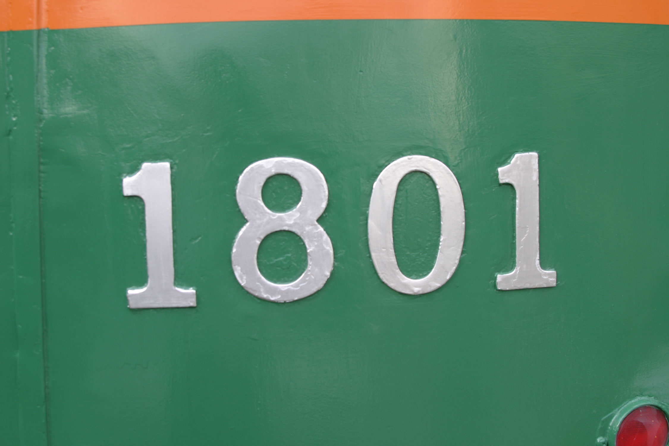 白河校設置京都市電車体