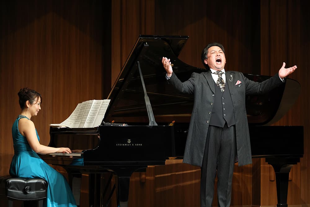 豊かな歌声とピアノの美しい音色が聴衆を魅了した「テノール＆ピアノリサイタル」（2025年6月28日，KCGI京都駅前サテライト・KCG京都駅前校大ホール）